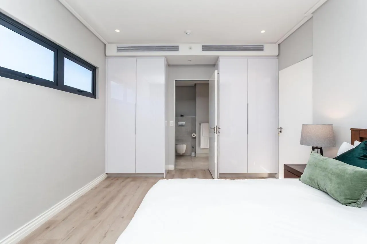 Luxuriuous 1 Bedroom In 16 On Bree Cape Town 0*,  South Africa