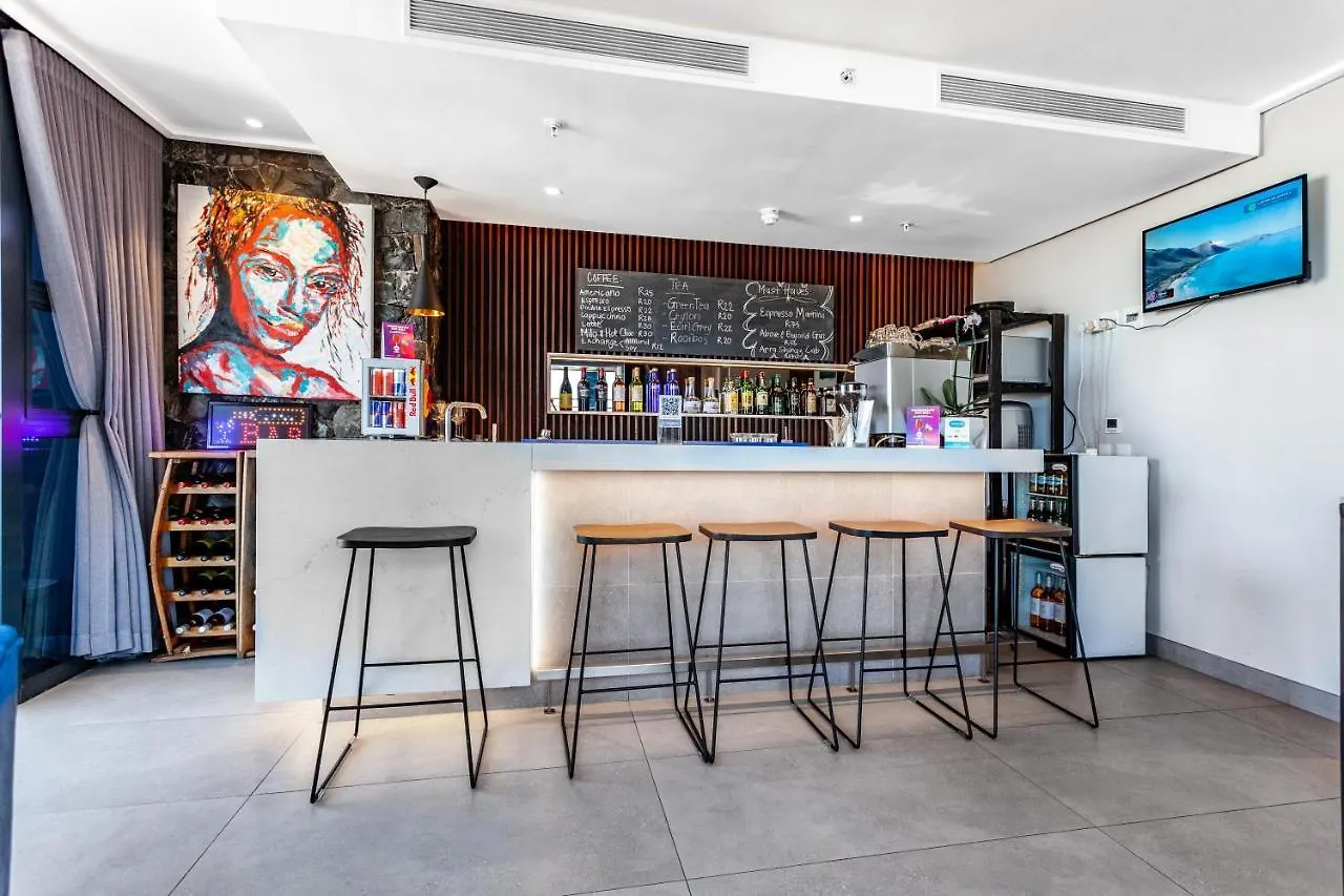 Luxuriuous 1 Bedroom In 16 On Bree Cape Town 0*,  South Africa